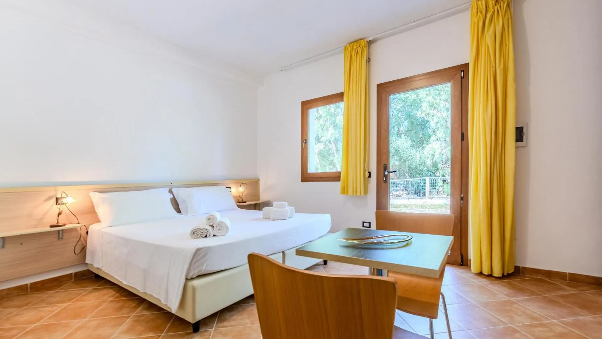 Countryside Villa Private Swimming Pool Iglesias 0*,  Italien